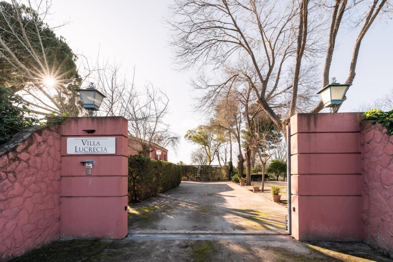 Villa Lucrecia Morón de la Frontera Buitenkant foto