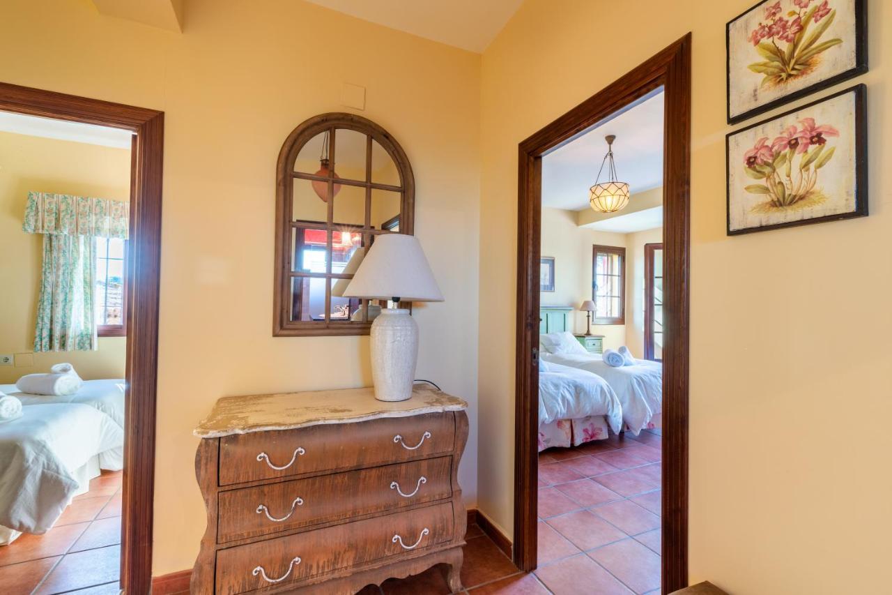 Villa Lucrecia Morón de la Frontera Buitenkant foto
